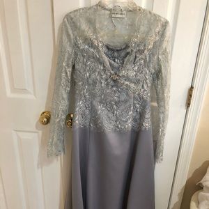 Scott McClintock long sleeve evening dress gray
